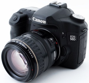 キヤノン デジタル一眼 CANON EOS 50D レンズキット 中古 新品メモリーカード付き 届いてすぐに使える 少しお得なレンズ