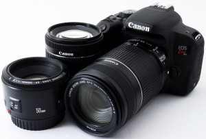 キヤノン デジタル一眼 CANON EOS Kiss X9i トリプルレンズ 中古 Wi-Fi ＆ Bluetooth搭載 新品SDカード付き 届いてすぐに使える