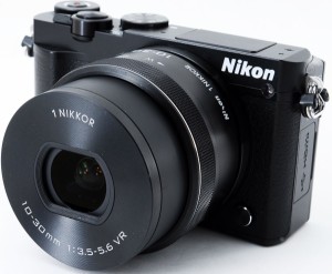 ニコン ミラーレス ニコン Nikon 1 J5 レンズキット ブラック 中古 Wi-Fi搭載 microSDカード付き 届いてすぐに使える