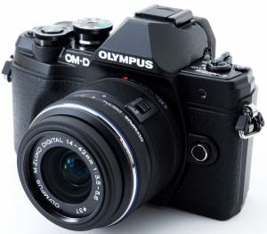 オリンパス ミラーレス OLYMPUS OM-D E-M10 MarkIII レンズキット ブラック Wi-Fi搭載 新品SDカード付き 届いてすぐに使える