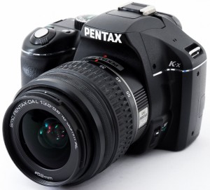 ペンタックス デジタル一眼 PENTAX K-X ブラック レンズキット 中古 新品SDカード付き 届いてすぐに使える