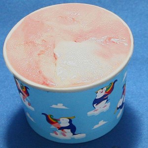 カップアイス アイスクリーム ジェラート いちごミルク 苺とミルクのおいしいコラボレーションはアイスの定番です 魁ジェラートアイスク