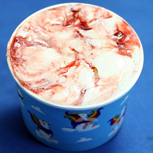 カップアイス アイスクリーム ジェラート アイス ラズベリーヨーグルト  カップアイスジェラート 甘酸っぱい味と気品ある香りのラズベリ
