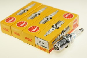 NGK BKR6EKUB 3584 一体形 x4本 エヌジーケー 日本特殊陶業★4X-0270 A6 ABA-4GCYG  セリカ CELICA ST202・202C・203  パサートワゴン GF