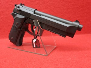 《三太郎の日5％OFFクーポン》東京マルイ　18歳以上用 電動ハンドガン　M9A1