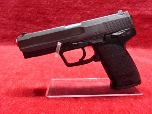 《三太郎の日5％OFFクーポン》東京マルイ 10歳以上用 エアーコッキング H&K USP