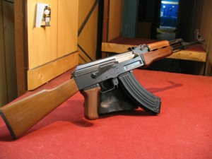 東京マルイ AK47 18歳以上用電動ガン スタンダードタイプ 