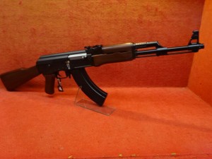 《3%OFFクーポン有》東京マルイ次世代電動ガン・AK47　TYPE3 