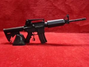 《3%OFFクーポン有》東京マルイ 次世代電動ガン M4A1 カービン 