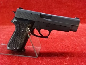 タナカワークス SIG P220 IC ヘビーウエイト 海上自衛隊仕様 ガスブローバックガン 