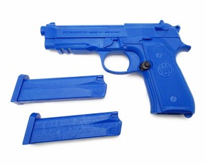 Beretta M9A1 M92F トレーニング ピストル ブルーガン マガジン2本付 脱着可 ベレッタ社 実物 エアガン モデルガン 新品