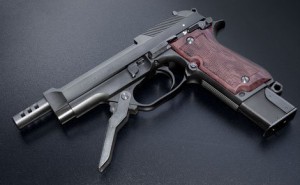 KSC M93RII M93R2 ブローバック ガスガン 本体 エアガン 銃 グッズ サバゲー ベレッタ 18歳以上用 新品(4544416010421)T4-4