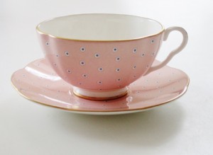 ウェッジウッドWEDGWOOD ハーレクイン コレクション ポルカドット ティーカップ&ソーサー ピンク【御結婚御祝・内祝・新築御祝・還暦御祝