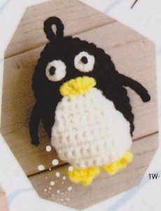 カフェキッチンで編むペンギン 毛糸セット ダルマ 横田毛糸 エコたわし 無料編み図 編みものキット あみぐるみ