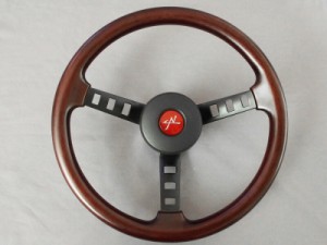 [コーリン]旧車 DATSUN/ダットサン レプリカ コンペステアリング リアルウッド(Nマーク ホーンパッド付)