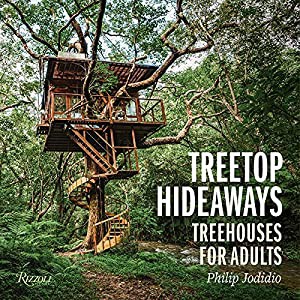 Treetop Hideaways: Treehouses for Adults(中古品)