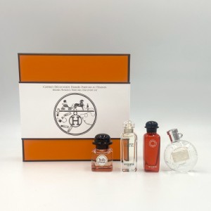 HERMES エルメス オードトワレ ブラン ドゥ レグリス BRIN DE REGLISSE 香水 15ml×4セット クリア パープル ガラス レディース HERMES