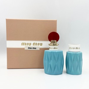 MIUMIU ミュウミュウ MIUギフトセット 香水+ボディローション レディース