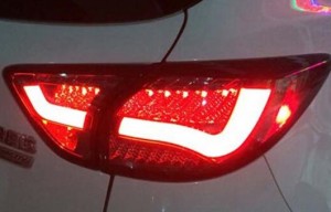 適用: マツダ CX-5 テールライト LED テール ランプ リア DRL + ブレーキ パーク シグナル ライト レッド AL-HH-0767 AL