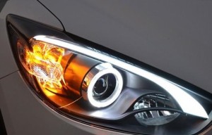 ヘッドライト 適用: マツダ CX-5 2013-2015 LED ヘッドランプ デイタイムランニングライト DRL バイキセノン HID AL-HH-0970 AL