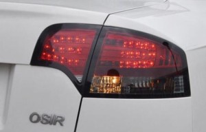 テール ランプ 適用: アウディ/AUDI A4-B7 LED ライト 2005-2008 アルティス リア DRL + ブレーキ パーク シグナル ストップ レッド AL-H