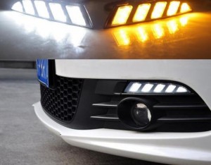 適用: フォルクスワーゲン/VOLKSWAGEN シロッコ 2011 2012 2013 2014 2015 イエロー ターンシグナル リレー 防水 12V LED DRL デイタイム