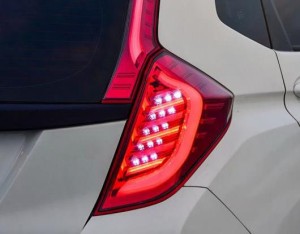 LED テールライト テールライト 適用: ホンダ フィット ジャズ GK5 2014-2018 リア ランニング ライト + ブレーキ ライト + リバース + 