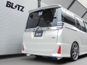 ブリッツ/BLITZ NUR-SPEC VSR Quad Model マフラー 63545V トヨタ ヴォクシーハイブリッド ZWR80W 2ZR グレード ハイブリッド ZS専用 201