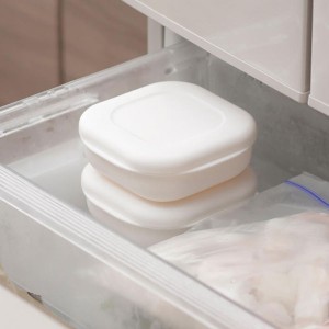 マーナ/MARNA 極 冷凍ごはん容器 ホワイト 一膳分約180g ご飯をふっくらと解凍・加熱できる 入数：1セット(2個入) K748W(05021406)