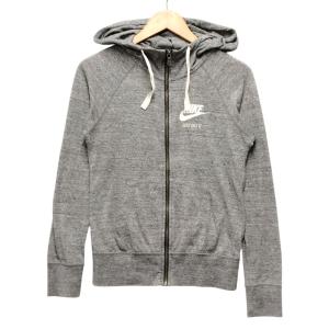 いぬい Nike ホワイト ジップアップパーカー XS Nike ホワイト ジップアップパーカー XS ナイキ 薄手 パーカーの