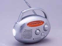 太知 手回し充電たまご 手回しラジオ MG-119S（中古品）