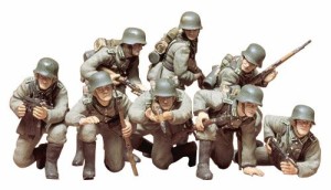 タミヤ 1/35 ミリタリーミニチュアシリーズ No.61 ドイツ陸軍 歩兵 進撃 セ（中古品）