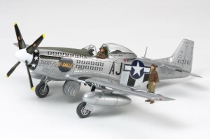 タミヤ 92215 1/48 ノースアメリカン P-51D マスタング 第9空軍 ブンカ流通（中古品）