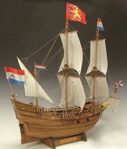 ウッディジョー 1/40 ハーフムーン 木製帆船模型 組立キット（中古品）