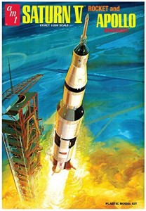 AMT 1/200 アポロ11号 月面着陸50周年記念 サターンV型ロケット プラモデル（中古品）