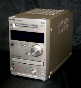 ONKYO オンキヨー(オンキョー) FR-155AX CD/MD チューナーアンプ （X-A7Xの(中古品)