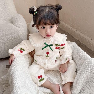 新品 いちご柄 キッズ 韓国子供服　ベビー　新生児　キッズ　子供服 可愛い　2点　59-90cm（22600）