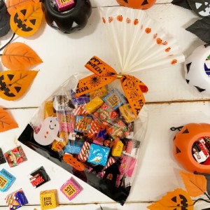 ハロウィン チロルチョコ 7種50個セット ハロウィーンパッケージ 大容量 チロル 詰め合わせ プチギフト・プレゼントに最適！ 送料無料