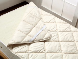 ベッドパッド ダブル 西川 洗える ウォッシャブル ウールパッド 140×200cm 日本製 抗菌 防臭 オールシーズン ウール 羊毛 綿 コットン 