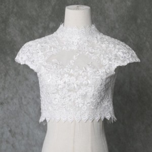 高品質！可憐な花刺繍のトップス 半袖 くるみボタン 繊細レース 花嫁/ウェディングドレス