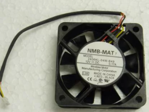 NMB 3110GL-B4W-B44 80X80X25MM DC 12V 0.26A ファン中古 パソコン冷却パッド 冷却ファン