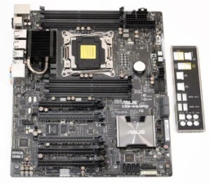 ASUS X99 WS/IPMI LGA2011-3 DDR4 SATA 6Gb/s Intel X99 ATX Motherboard 中古