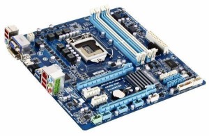 GIGABYTE H67MA-USB3-B3 LGA 1155 Intel H67 HDMI SATA 6Gb/s USB 3.0 Micro ATX Intel Motherboard 中古