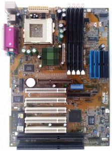 ASUS CUBX-L REV.1.01 Socket 370 Intel 440BX ATX Motherboard 中古