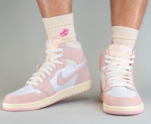 ウィメンズ エアジョーダン1 レトロ ハイ OG ウォッシュドピンク Nike WMNS Air Jordan 1 Retro High OG Washed Pink 正規品 全国送料無