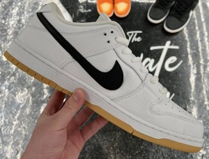 SB ダンク ロー プロ ホワイト Nike SB Dunk Low Pro White 正規品 全国送料無料