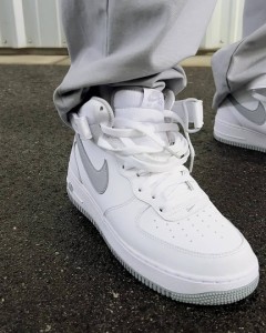 nike エアフォース midの通販｜au PAY マーケット