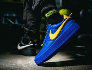 アンブッシュ×ナイキ エアフォース1 ロー ゲームロイヤル アンド ヴィヴィッドサルファー AMBUSH×Nike Air Force 1 Low Game Royal and