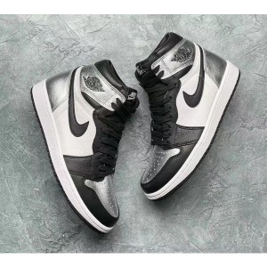 ウィメンズ エアジョーダン1 ハイ OG シルバー トゥ NIKE WMNS AIR JORDAN 1 HIGH OG SILVER TOE 正規品 全国送料無料