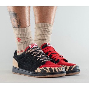 ソールフライ×ナイキ エアジョーダン1 ロー ブラック アンド スポーツ レッド Sole Fly×Nike Air Jordan 1 Low Black and Sport Red 正